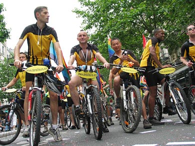 Gay Pride - Marche des fiertés 2005.