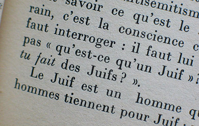 Le juif est un homme.