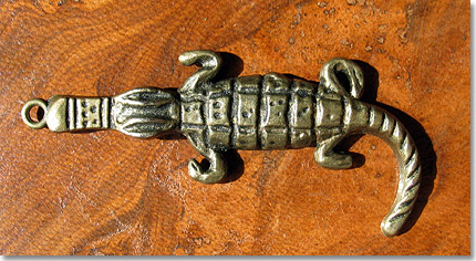 Pendentif alligator de Rahan
