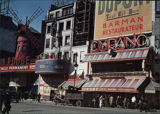 Moulin rouge et brasserie Dupont-Cyrano, place Blanche.